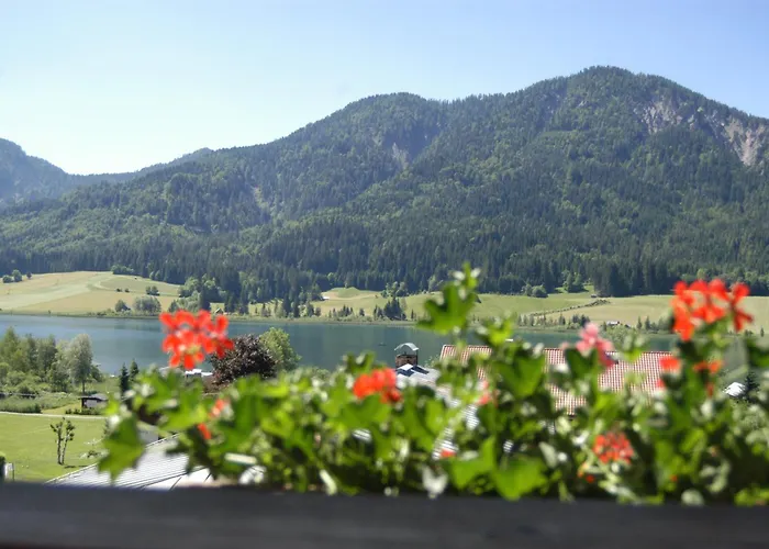 Hotel Zum Weissensee