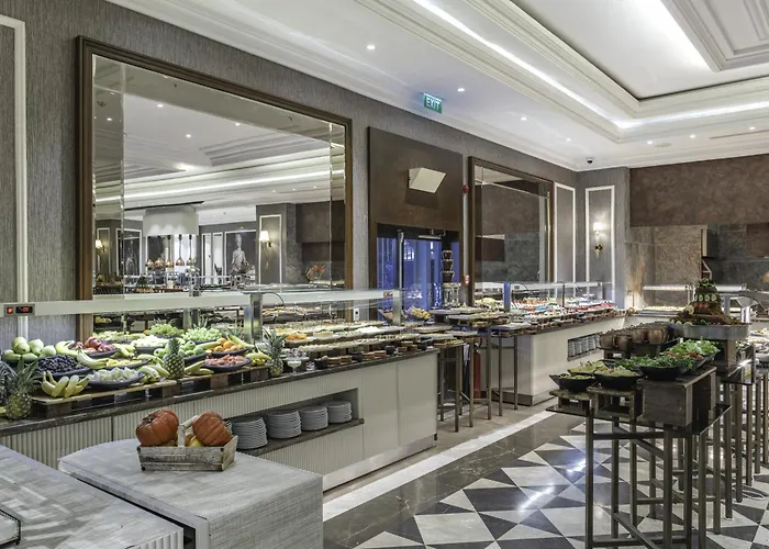 Lords Palace Hotel Spa Casino