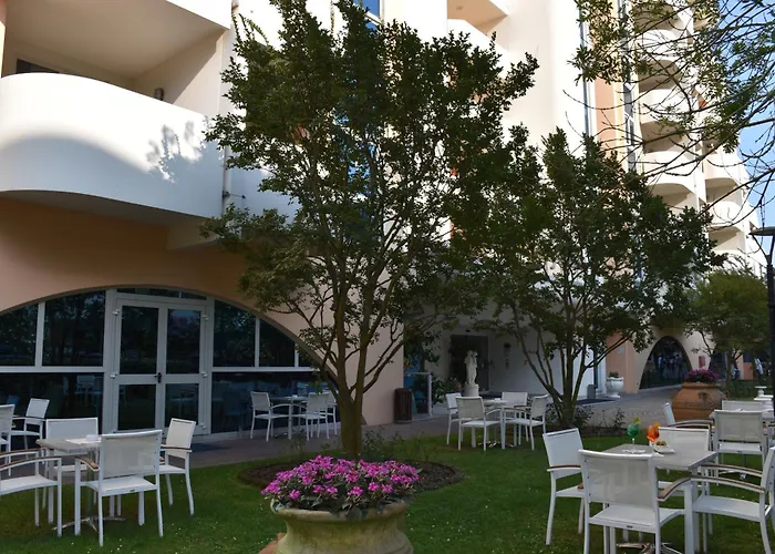Aparthotel Holiday