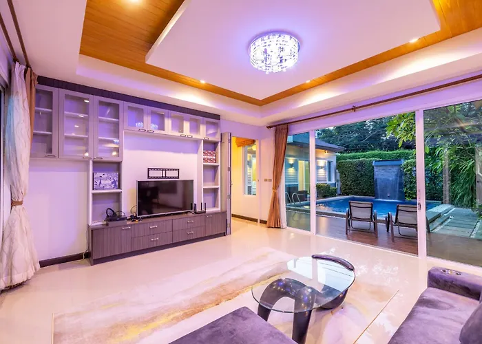 Kana Hotel Phuket普吉岛卡娜酒店