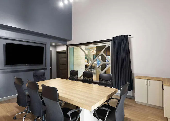 Travelodge By Wyndham Roberval