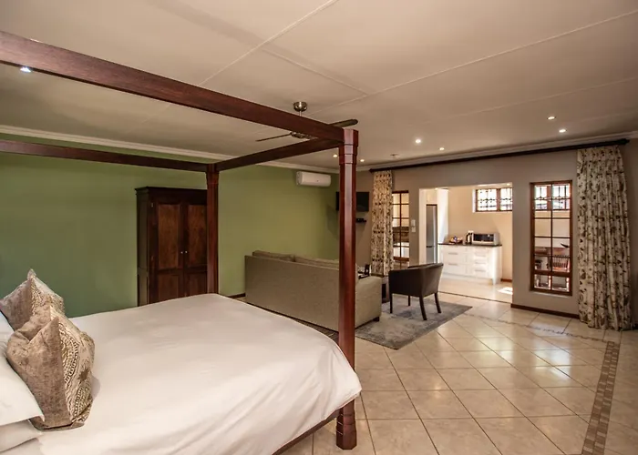 Nut Grove Manor Boutique Hotel