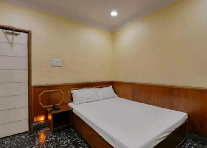 Goroomgo Hotel Kiran Guest House Kolkata