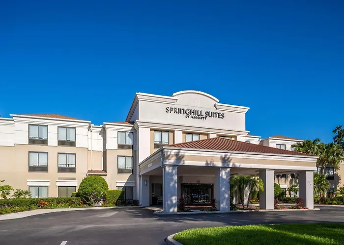 Holiday Inn Express & Suites Sarasota Bradenton By Ihg