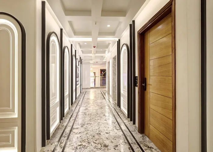 Hotel Namaste Hindustan Just A Minute Away From New Delhi Railway Station And Connaught Place