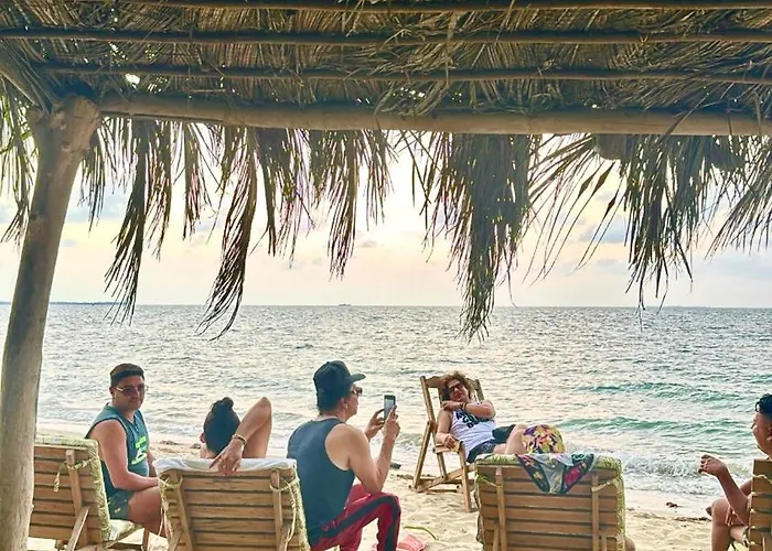 Cabana Punta Coral