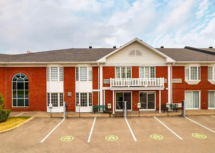 Les Suites de Laviolette Ascend Hotel Collection