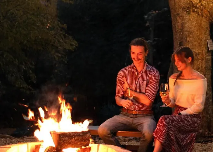 Outland Chalet & Suites Great Smoky Mountains