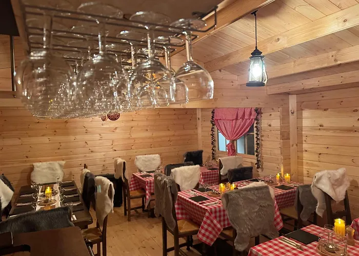 Nash Pratik Hotel