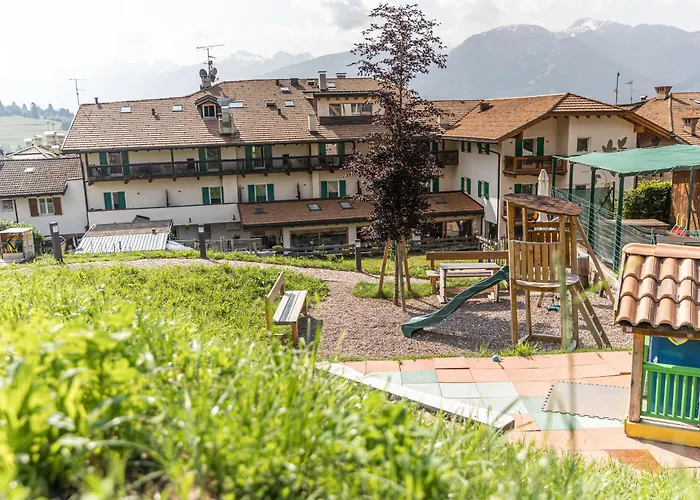 Hotel Alpino Varena
