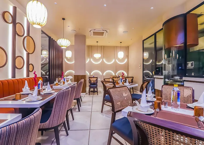 Hotel Godwin Deluxe Near Connaught Place Offers Free Airport Pickup