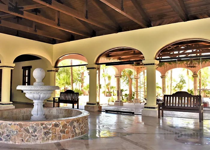 Hacienda Monarcas Resort