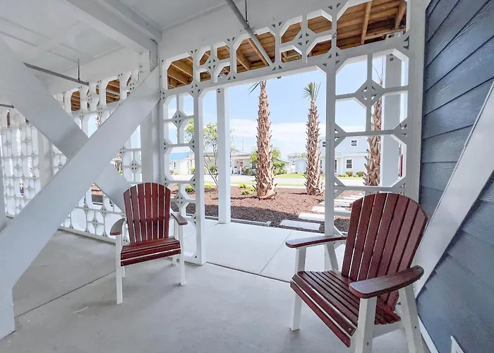 3005 Queen Suite, 3Rd Floor Surfside