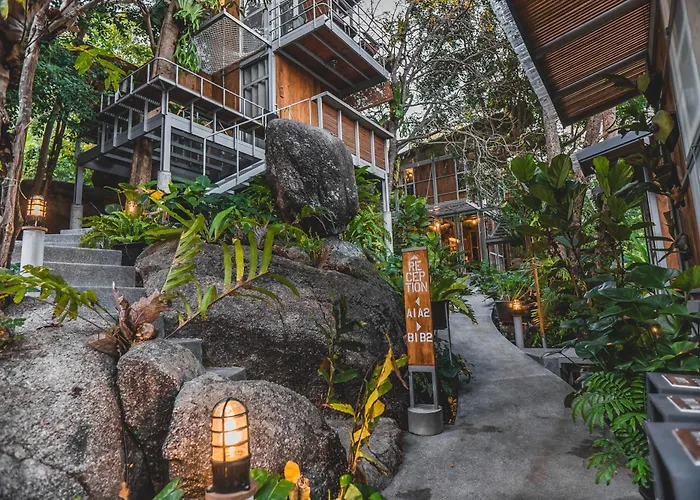 Shiva Lodge