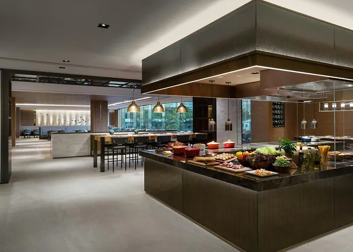 Sheraton Hong Kong Tung Chung Hotel