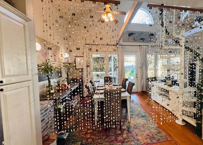 Creole Cottage Uptown