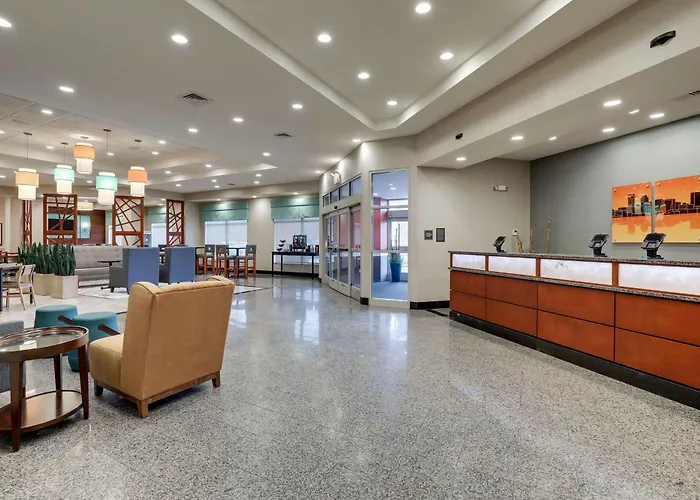 Drury Inn & Suites Charlotte Arrowood