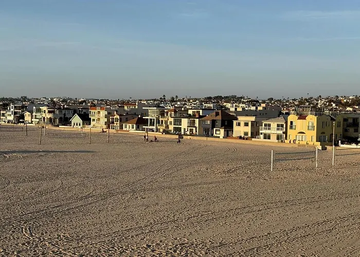 Oceanfront 2 Bedroom W Pool & Parking 234