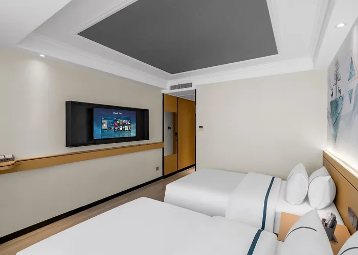 Junao Hotel Nanping Pedestrian Street Branch