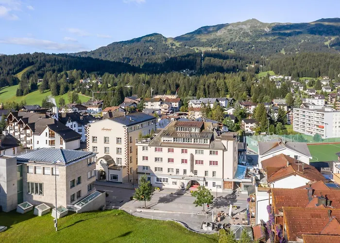 Hotel Lenzerhorn - Alpine Stay, Spa & Savour