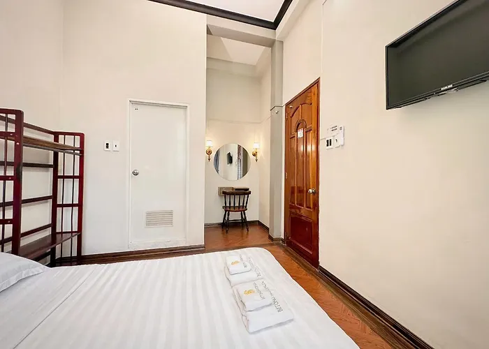 Bê Tông Residences Homestay