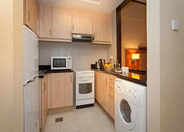 Chelsea Gardens Hotel Apartment Dubai