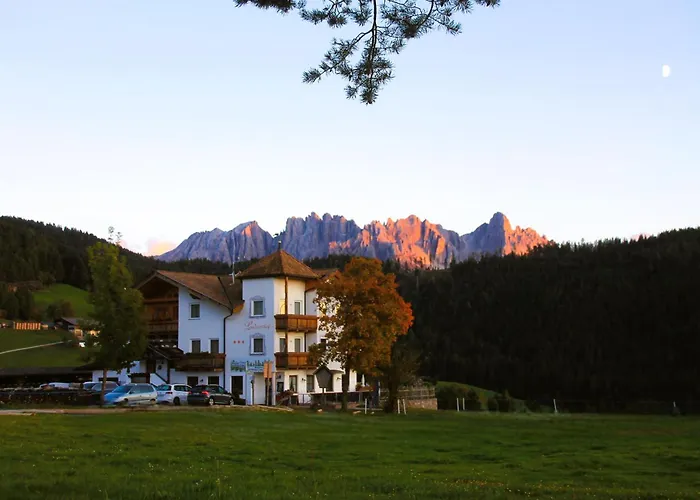 Hotel Landgasthof Laerchenwald Collepietra 