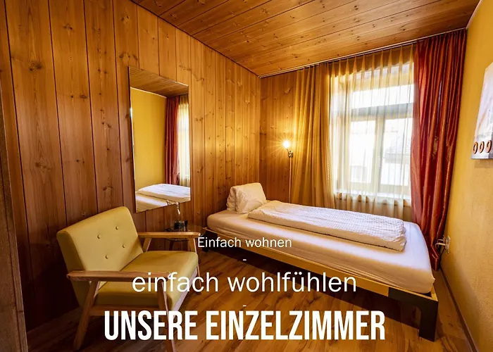 Curuna Pensiun-Fruehstueckspension