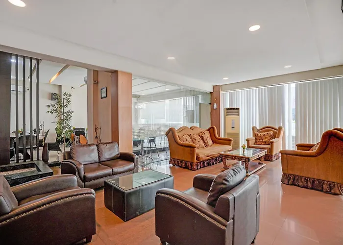 Townhouse Oak Padang Near Rth Imam Bonjol