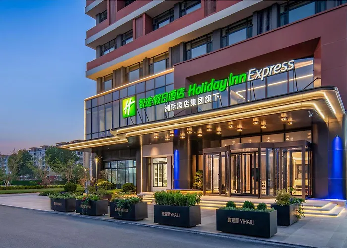 Holiday Inn Express Qingdao City Balcony By Ihg