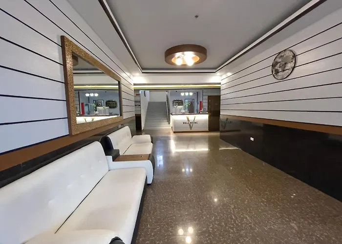 Valentine Hotel Angeles City Managed By Cocotel