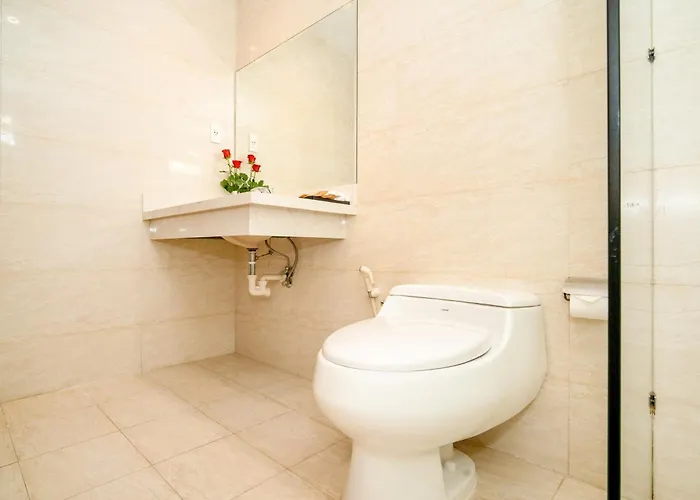 Galliot Hotel Nha Trang