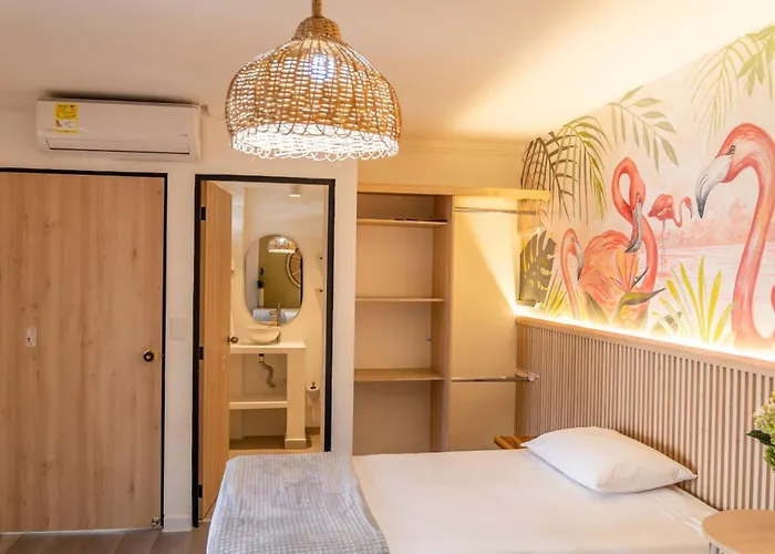 Casana Rosa Hotel