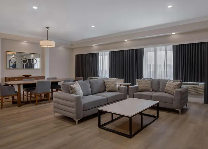 Doubletree By Hilton London