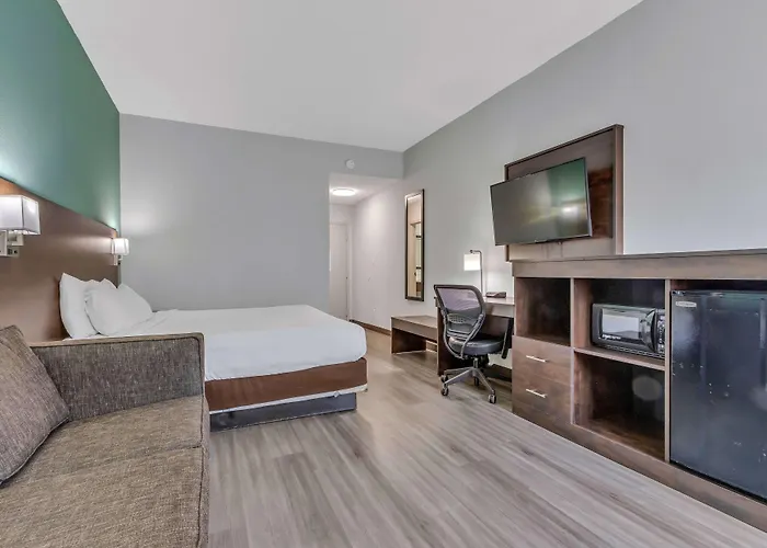 Baymont By Wyndham N Myrtle Beach - Park & Sports Complex Area