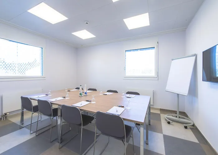 Holiday Inn Express Luzern-Neuenkirch By Ihg