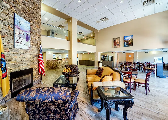 Cherokee Grand Hotel