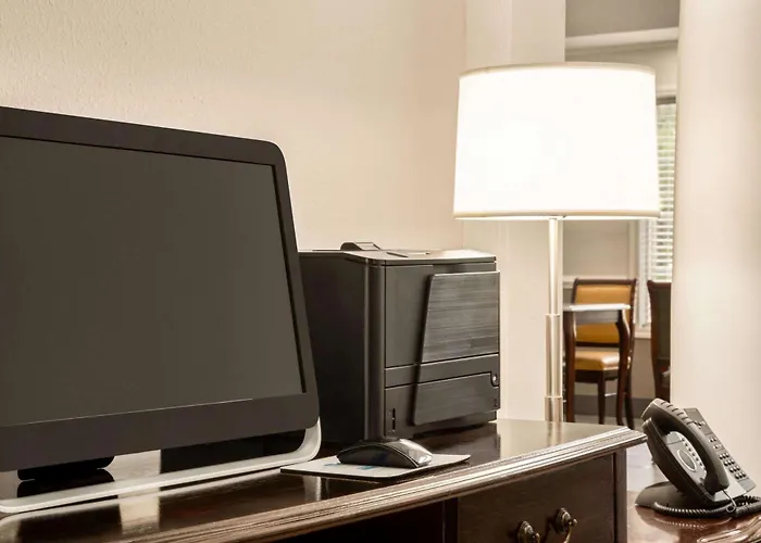 Baymont By Wyndham Henderson Oxford