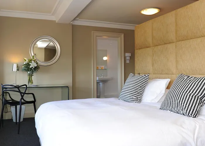 B+B Edinburgh