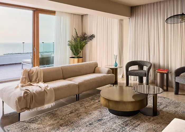 Jewel Boutique Hotel By The Beach