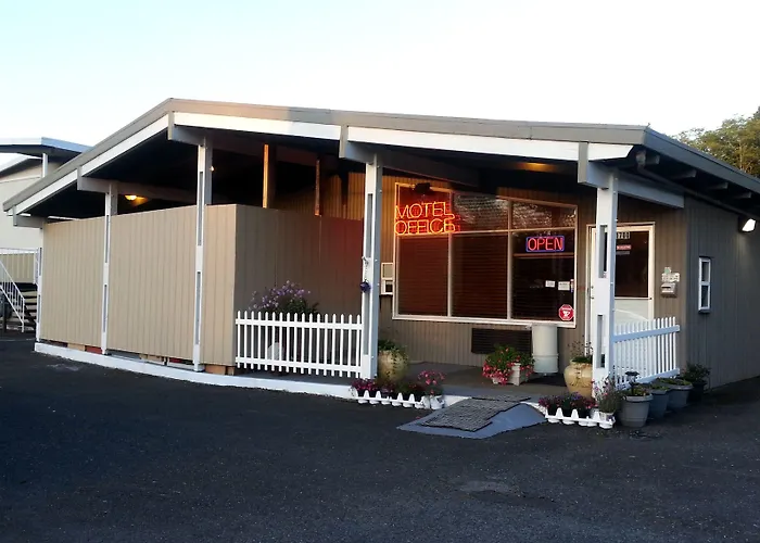 Grays Harbor Inn & Suites Aberdeen