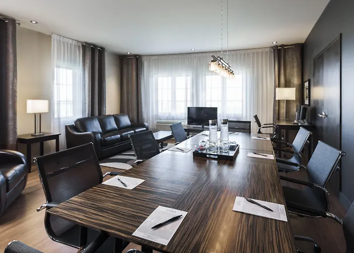 Imperia Hotel & Suites Saint-Eustache