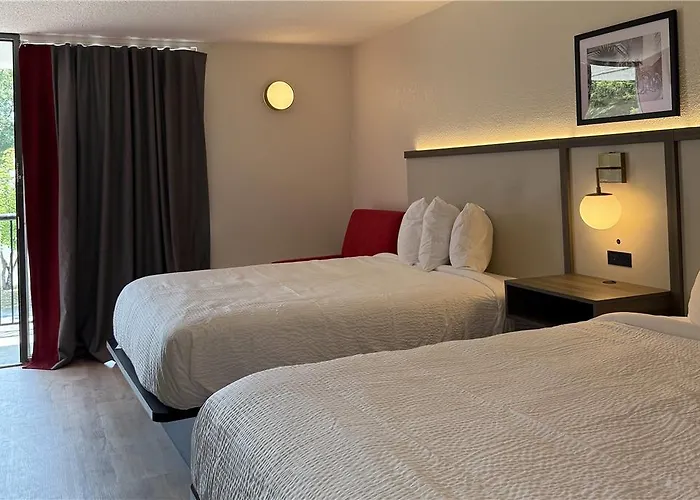 Travelodge Lumberton
