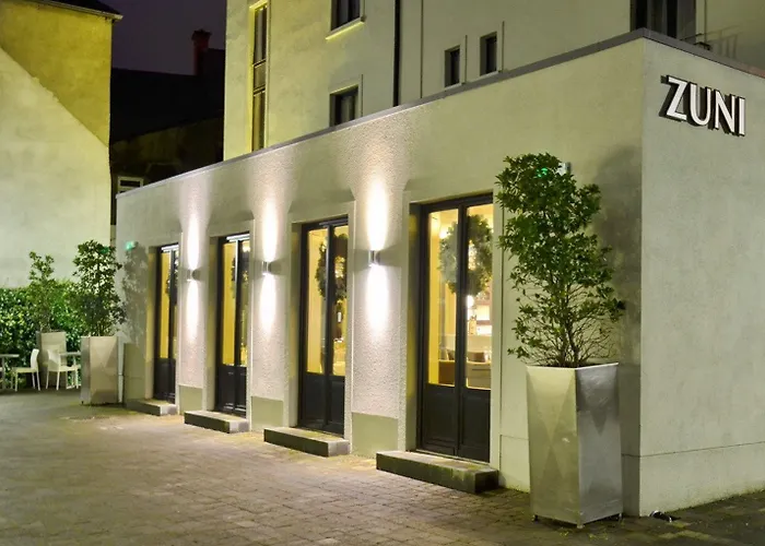 Zuni Restaurant&Boutique Hotel