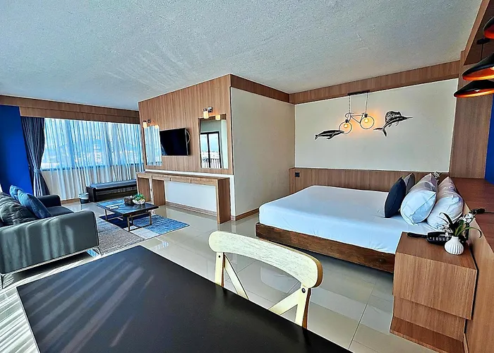 The Sixteenth Naiyang Beach Hotel- Free Schedule Airport Shuttle