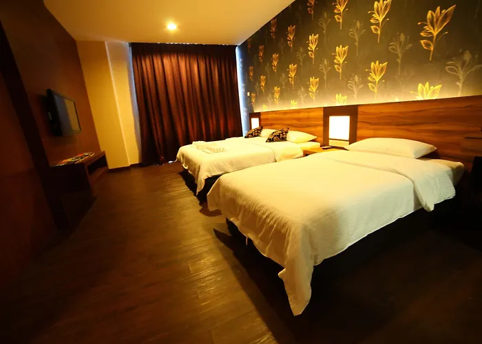 Waterfront Boutique Hotel