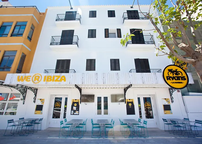 Ryans La Marina