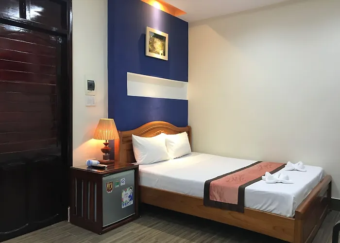 Sunny A Hotel