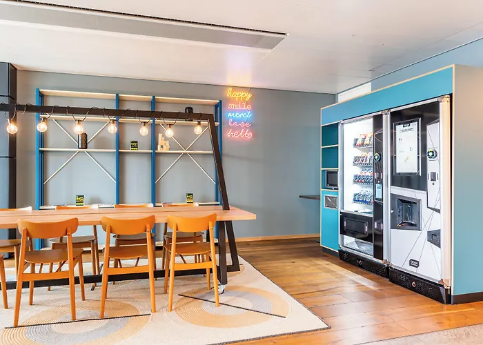 Discovery Hotel 3* Superior