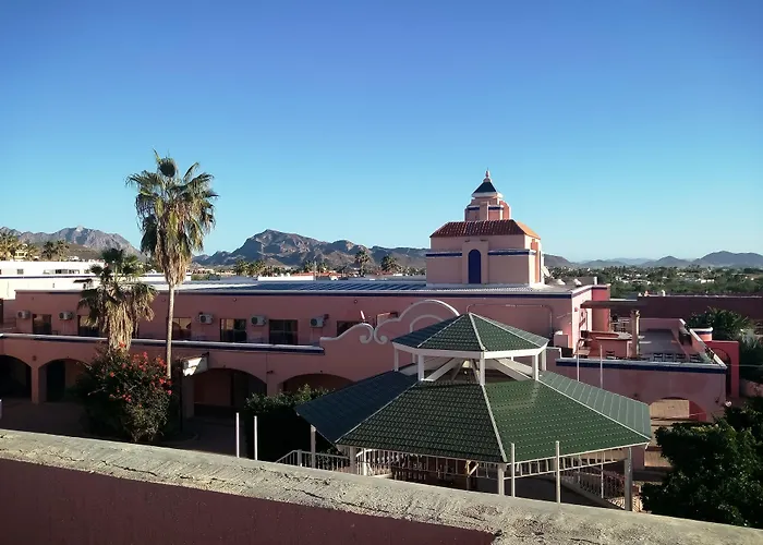 Los Jitos Hotel & Suites